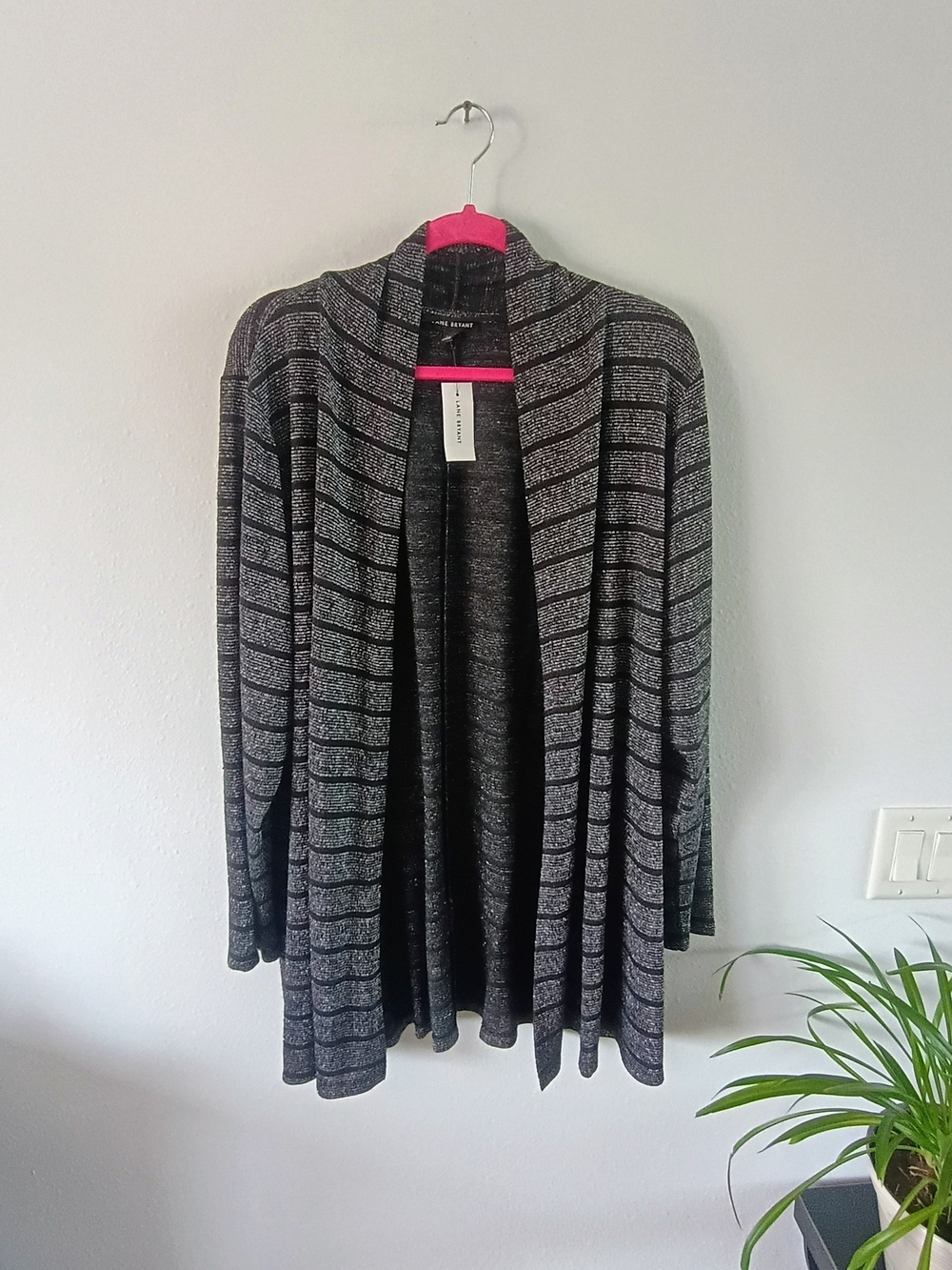 Lane Bryant NWT Striped Open Front Cardigan Gray Black Plus Size 26/28